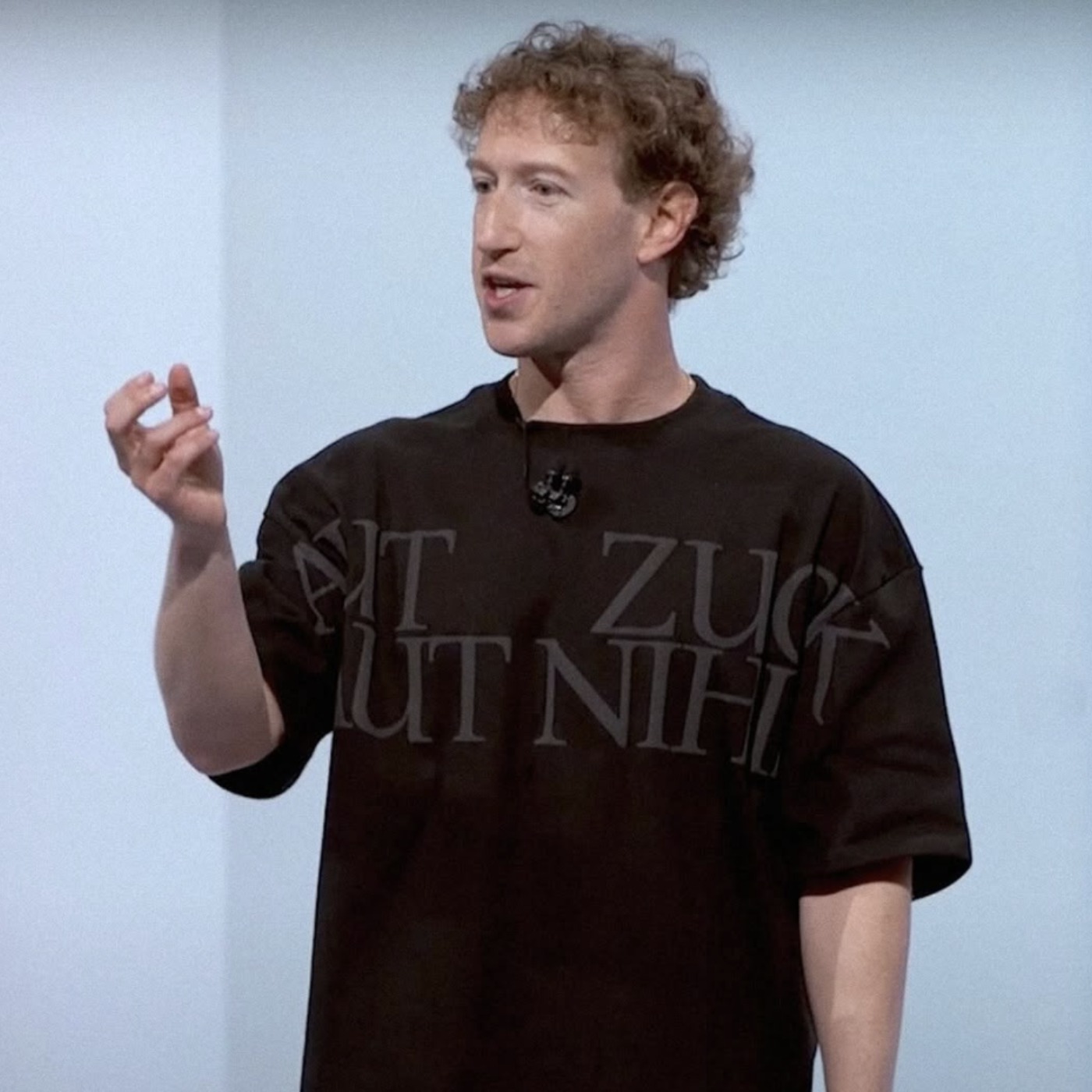 Mark Zuckerberg, "Aut Zuck, aut nihil"